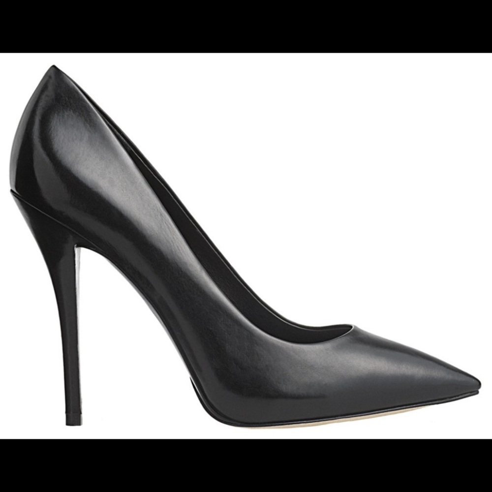 Brian Atwood Desires patent leather pump (sz 11)